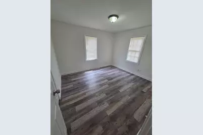 3328 Lynnfield Drive, Fort Worth, TX 76103 - Photo 6
