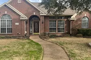402 Buttonwood Dr, Coppell, TX 75019 - Photo 1
