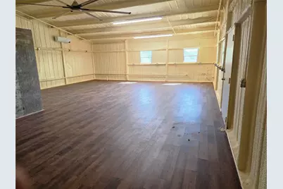 243 Blue Sky Lane, Springtown, TX 76082 - Photo 12