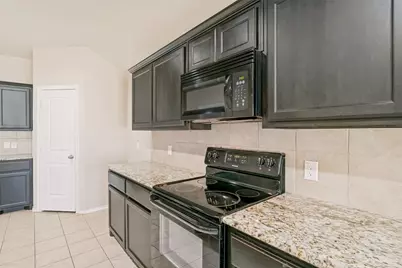 8817 Poynter Street, Fort Worth, TX 76123 - Photo 10