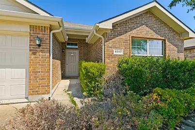 8817 Poynter Street, Fort Worth, TX 76123 - Photo 2