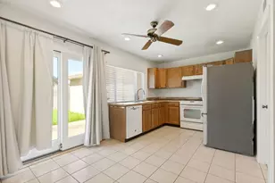 2906 Western Dr, Garland, TX 75042 - Photo 6