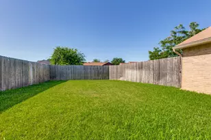 2906 Western Dr, Garland, TX 75042 - Photo 22