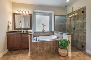 10205 Savoy Dr, Plano, TX 75025 - Photo 14