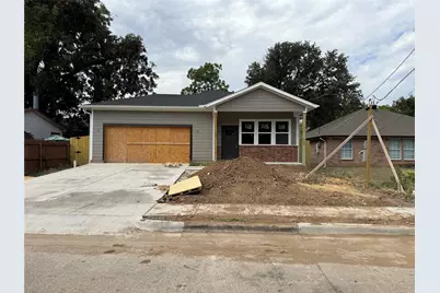 2723 Gertrude Avenue, Dallas, TX 75210 - Photo 1