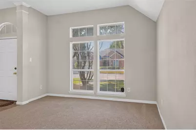 6928 Spring Valley Way, Fort Worth, TX 76132 - Photo 6