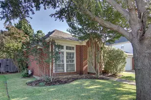 6928 Spg Vly Wy, Fort Worth, TX 76132 - Photo 2