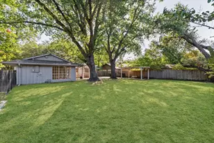 1728 Laurel Lake Dr, Waco, TX 76710 - Photo 32