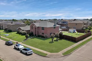 3101 Silver Creek Dr, Mesquite, TX 75181 - Photo 2