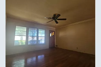 540 Harrison Lane, Hurst, TX 76053 - Photo 2