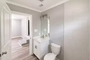 1306 Locust St, Commerce, TX 75428 - Photo 10