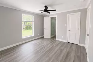 1306 Locust St, Commerce, TX 75428 - Photo 12