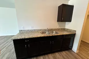 1110 Jones St, Greenville, TX 75401 - Photo 10