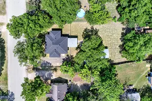 909 E High St, Terrell, TX 75160 - Photo 10