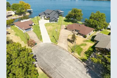 504 Panama Court, Granbury, TX 76048 - Photo 32