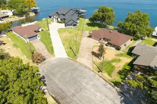 504 Panama Ct, Granbury, TX 76048 - Photo 32