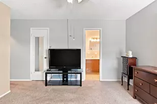 504 Panama Ct, Granbury, TX 76048 - Photo 18