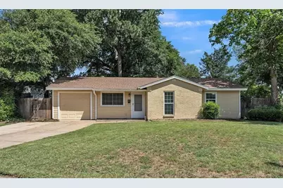 1801 Anderson Street, Irving, TX 75062 - Photo 1