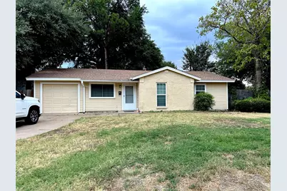 1801 Anderson Street, Irving, TX 75062 - Photo 4