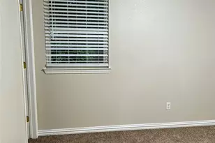 1801 Anderson St, Irving, TX 75062 - Photo 14