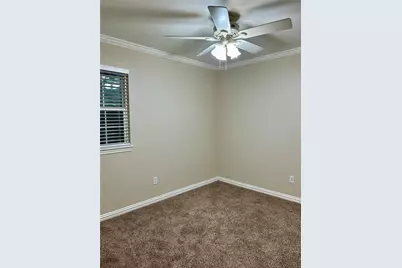 1801 Anderson Street, Irving, TX 75062 - Photo 12