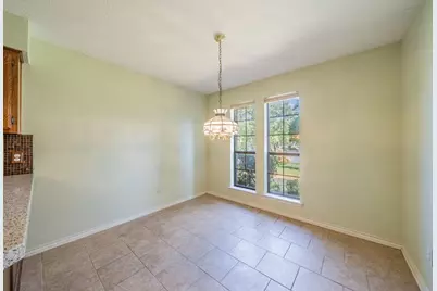 529 Winston Street, Grand Prairie, TX 75052 - Photo 8