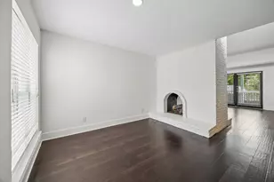 5916 Sandhurst Ln, Dallas, TX 75206 - Photo 10