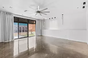 509 Elm St, Dallas, TX 75202 - Photo 12
