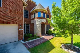 10224 Paintbrush Dr, Fort Worth, TX 76244 - Photo 2