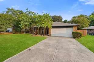 4952 Hollow Ridge Rd, Dallas, TX 75227 - Photo 32