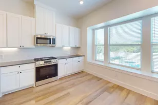 247 Mule Deer Mews, Frisco, TX 75068 - Photo 4