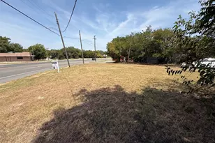 503 Abbott, Hillsboro, TX 76645 - Photo 4