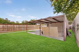 1100 S Brighton Ave, Dallas, TX 75208 - Photo 14