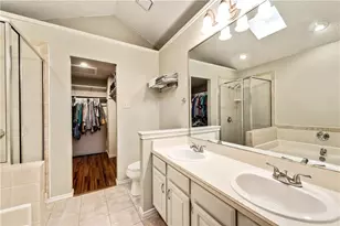 1203 Lone Wolf Trail, Carrollton, TX 75007 - Photo 20