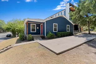 902 S Ewing Ave, Dallas, TX 75203 - Photo 1
