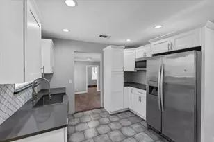 902 S Ewing Ave, Dallas, TX 75203 - Photo 8