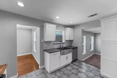902 S Ewing Avenue, Dallas, TX 75203 - Photo 10