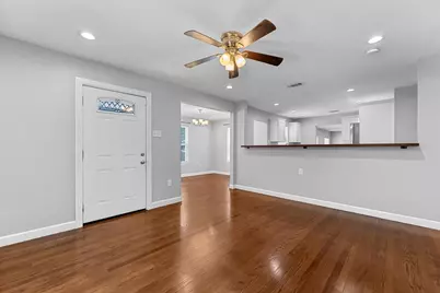 902 S Ewing Avenue, Dallas, TX 75203 - Photo 4