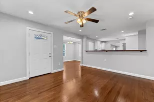 902 S Ewing Ave, Dallas, TX 75203 - Photo 4