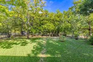 3821 Pine St, Greenville, TX 75401 - Photo 36