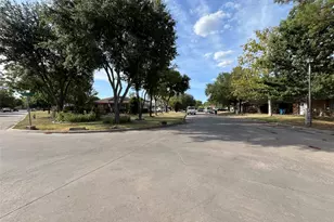 1201 Phillips Cir, Kaufman, TX 75142 - Photo 2
