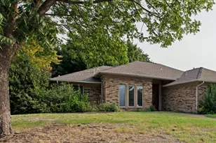 3809 Solarium Pl, Plano, TX 75075 - Photo 2