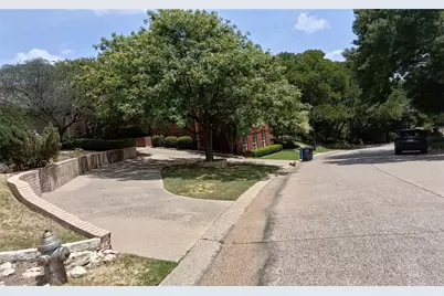1116 Scotts Way, Fort Worth, TX 76111 - Photo 4