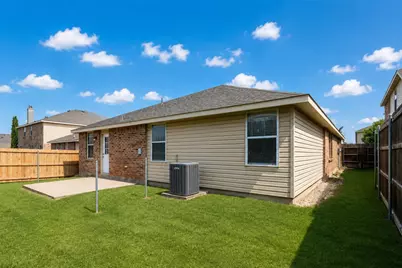 7652 Sienna Ridge Lane, Fort Worth, TX 76131 - Photo 16