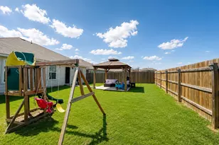 15304 Harkness Pass, Austin, TX 78725 - Photo 18