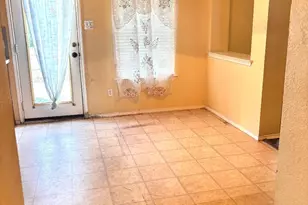 700 Gemstone Trail, Arlington, TX 76002 - Photo 4