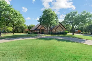 173 Oakwood Trail, Eastland, TX 76448 - Photo 2