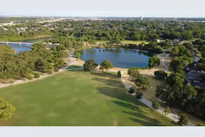 341 Scenic Drive, Highland Village, TX 75077 - Photo 14