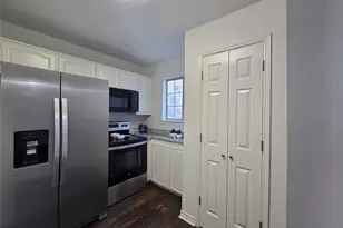 2961 N Bend Dr, Dallas, TX 75229 - Photo 4