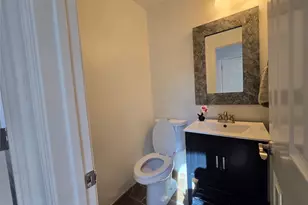 2961 N Bend Dr, Dallas, TX 75229 - Photo 6